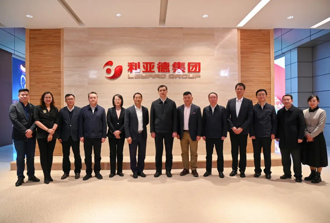 深化政企相助 | 湖南副省长、长沙市长周海兵一行走访威尼斯9499北京总部